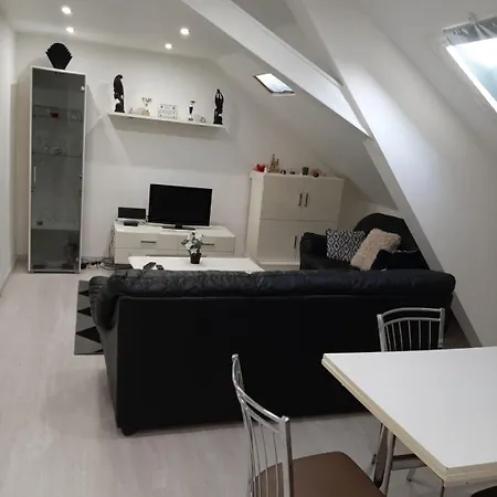 Privat bolig Chanel House *